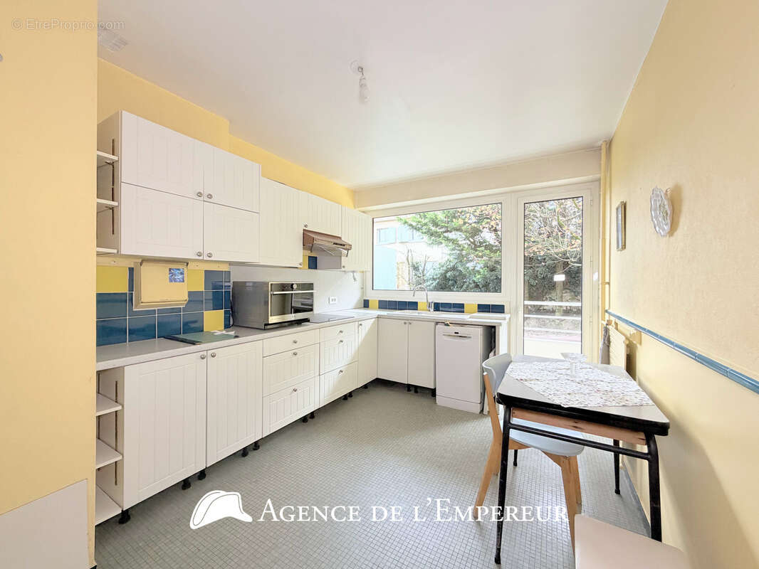 Appartement à RUEIL-MALMAISON