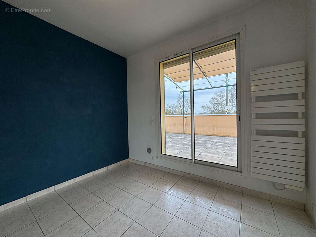 Appartement à LE PONTET