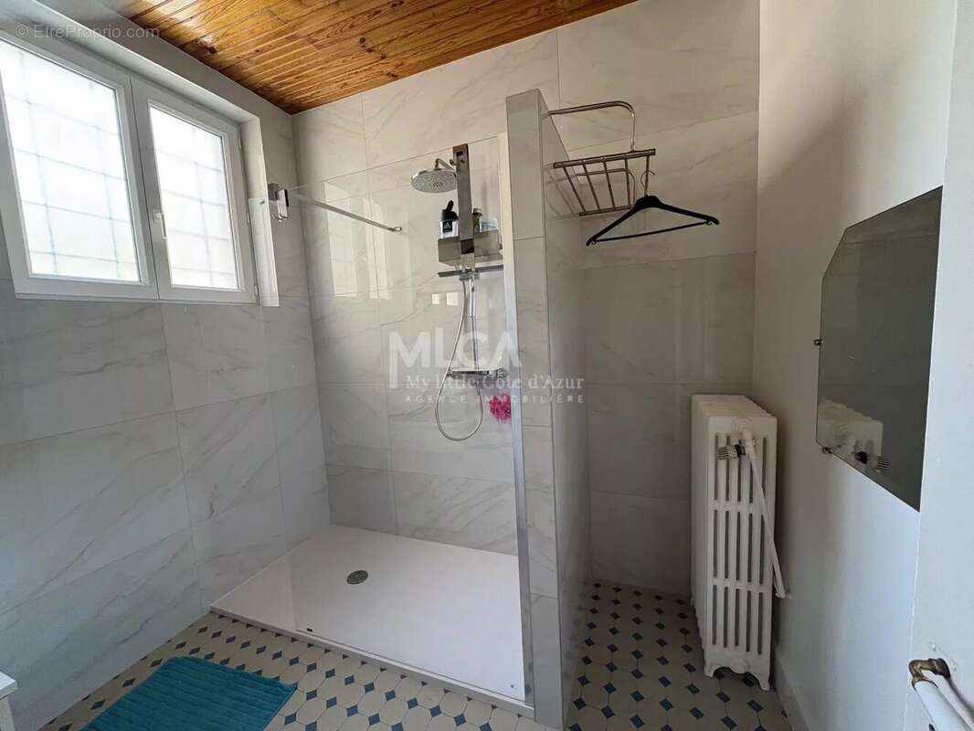 Maison à SAINT-ETIENNE-DE-TINEE