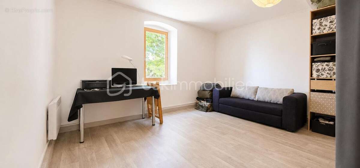 Maison de campagne au coeur de ville - photo 4