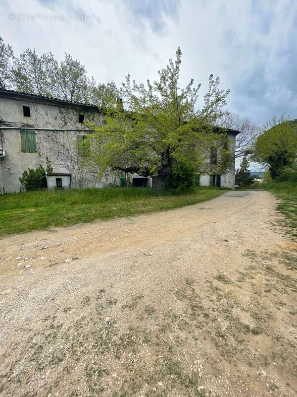 Maison à SAINT-CHRISTOL-LES-ALES