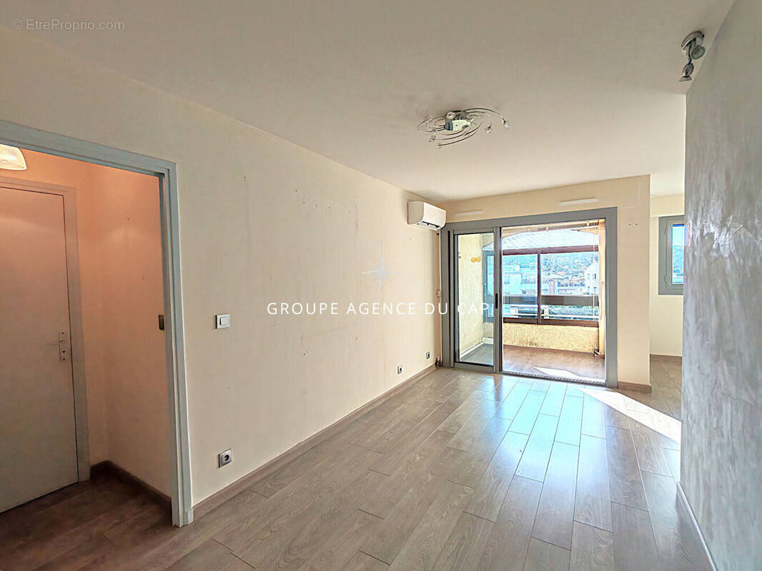 Appartement à FREJUS