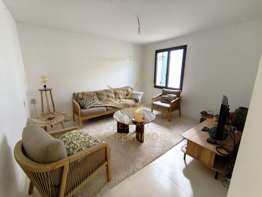 Maison renovee de plain pied quartier recherche proche de la ville - photo 13