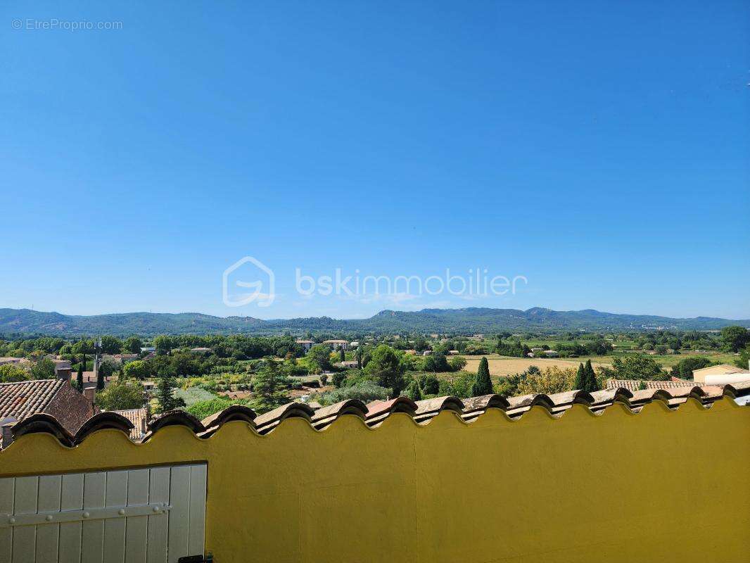 Appartement à CADENET