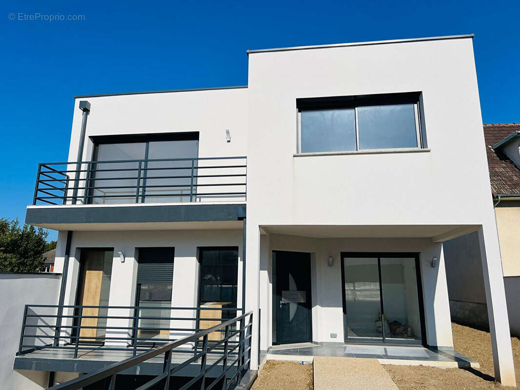 Maison à CONFLANS-SAINTE-HONORINE