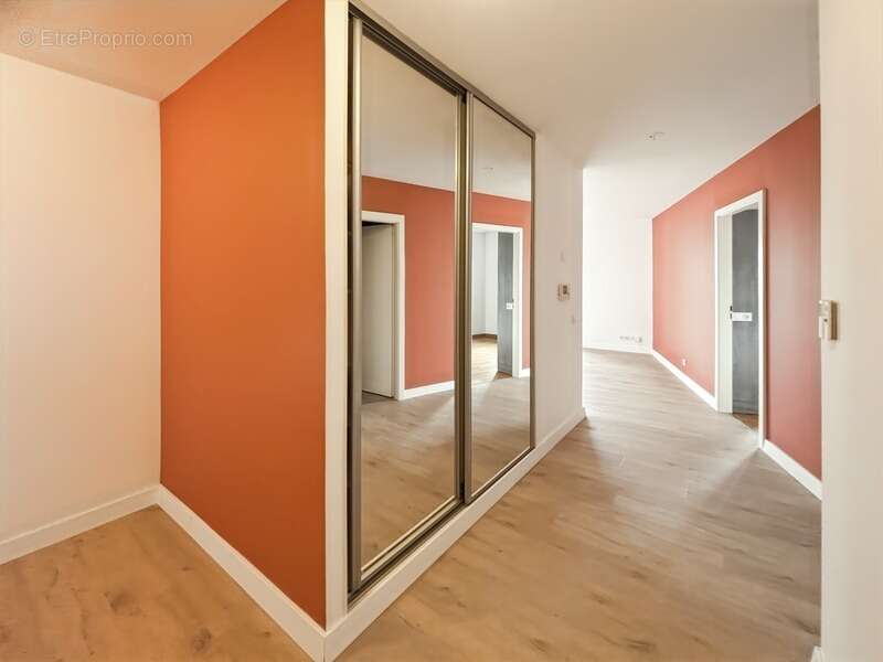 Appartement à FERNEY-VOLTAIRE