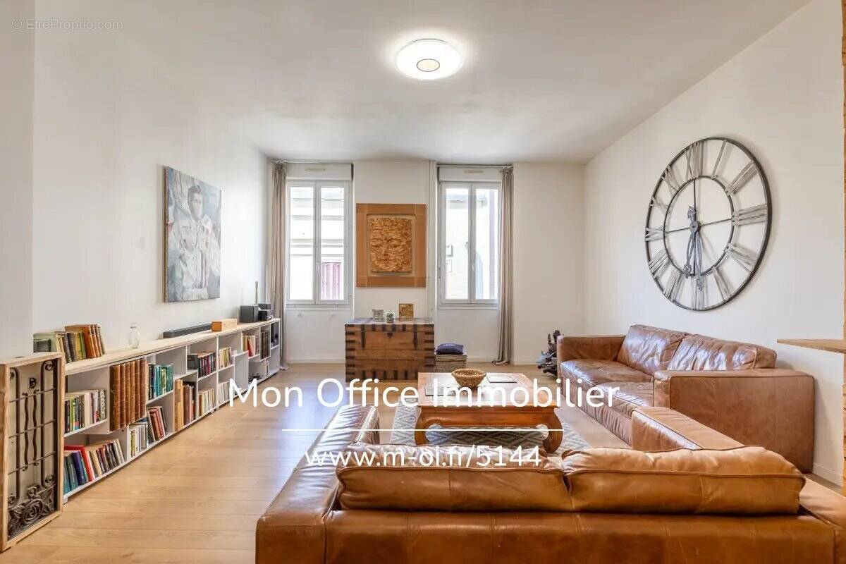 Appartement à MARSEILLE-6E