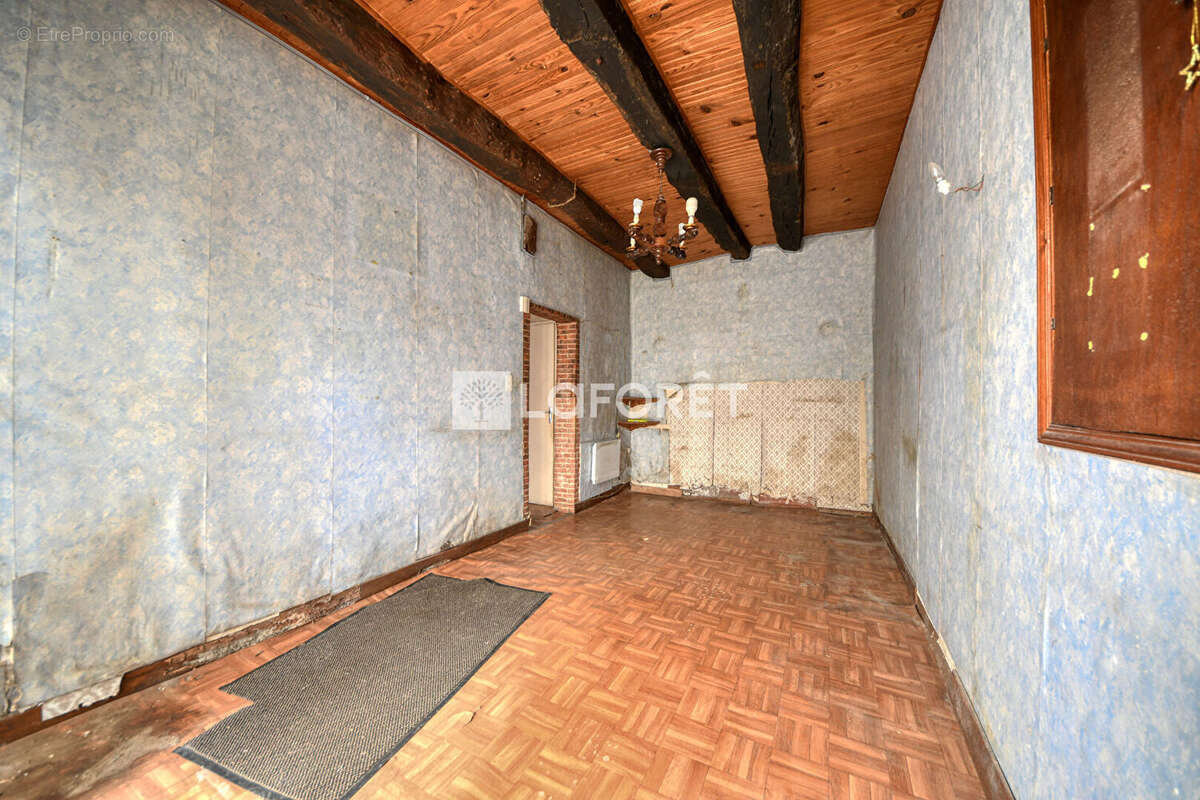 Maison à LISLE-SUR-TARN