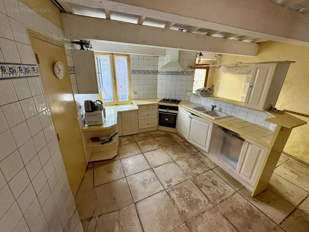 Maison à LUNEL-VIEL