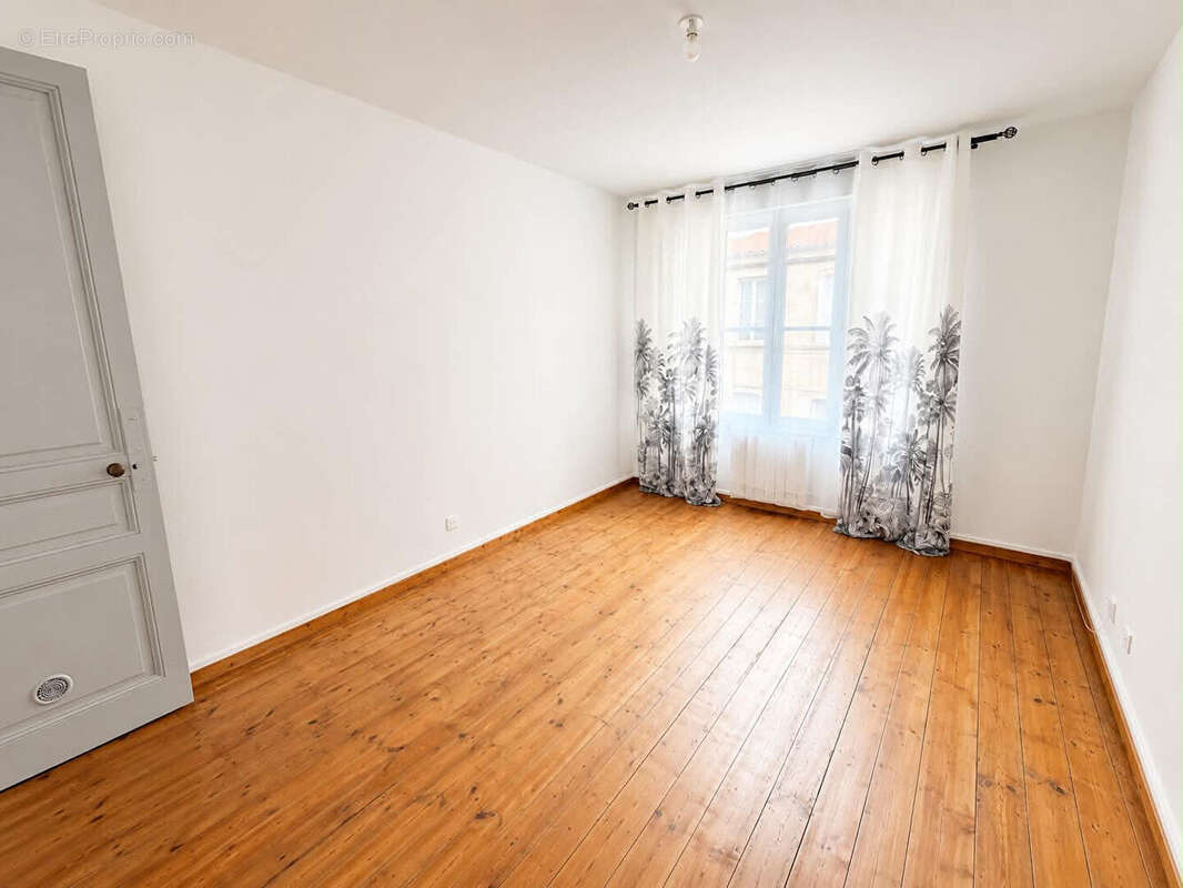 Appartement à ROCHEFORT