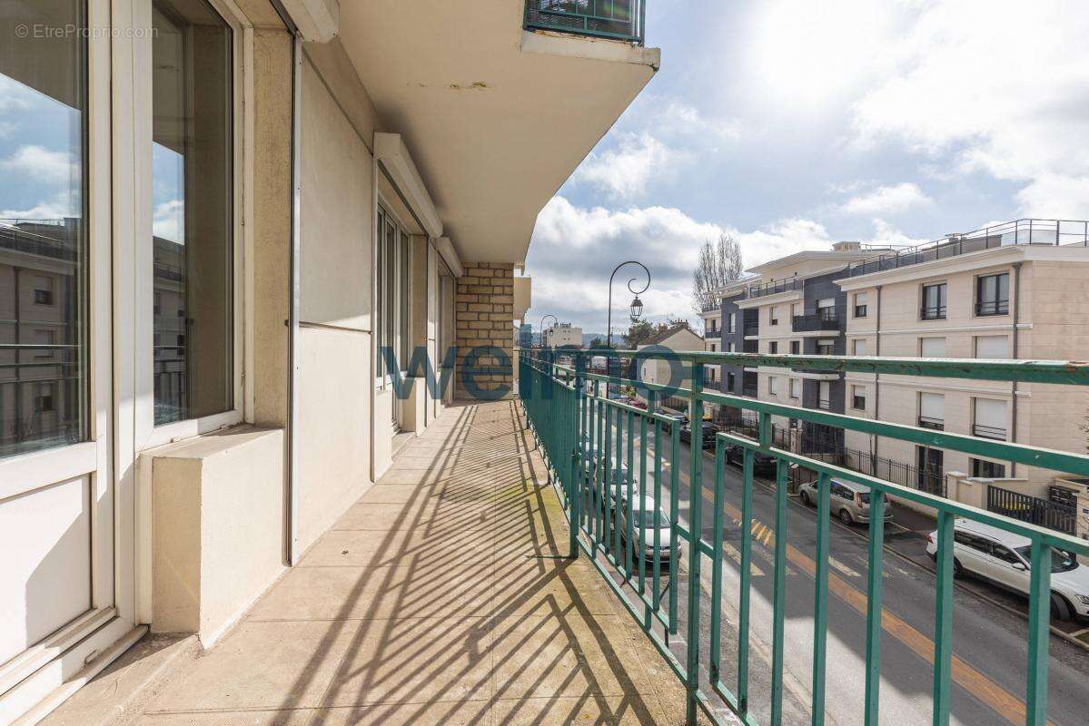 Appartement à SAINT-MAUR-DES-FOSSES