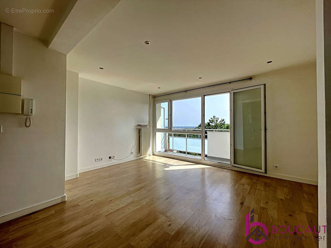 Appartement à FONTENAY-AUX-ROSES