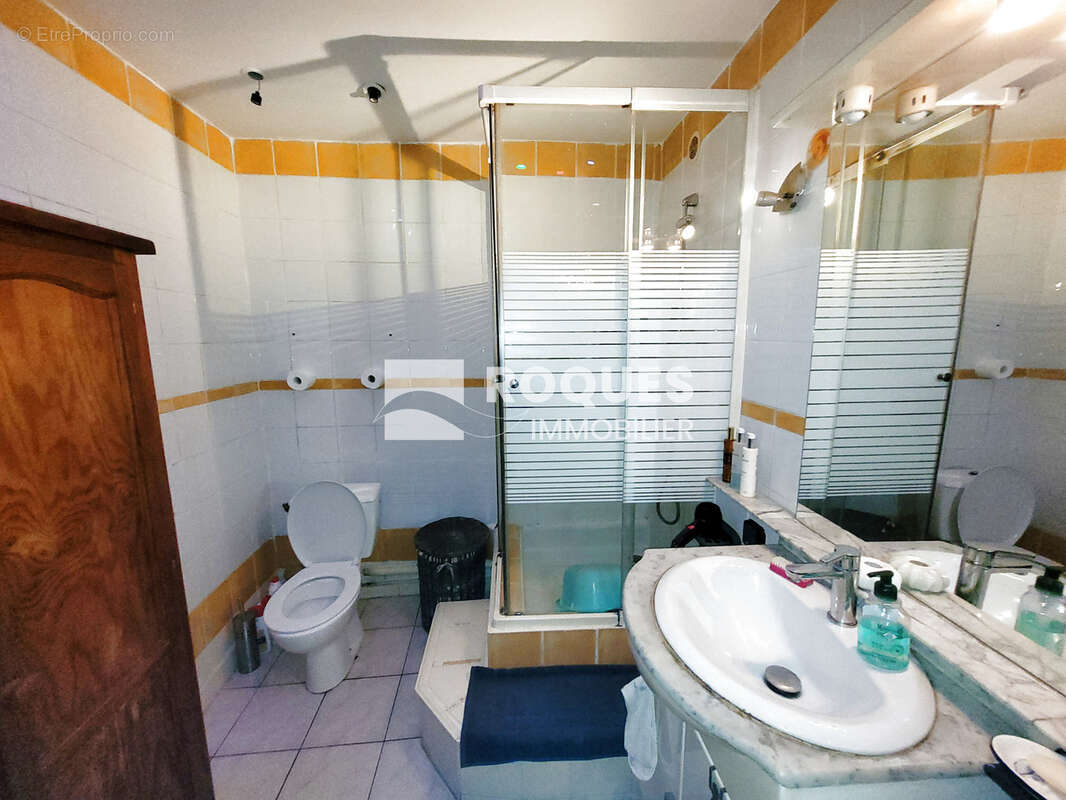 Bedarieux, à vendre Immeuble de rapport avec travaux - photo 10