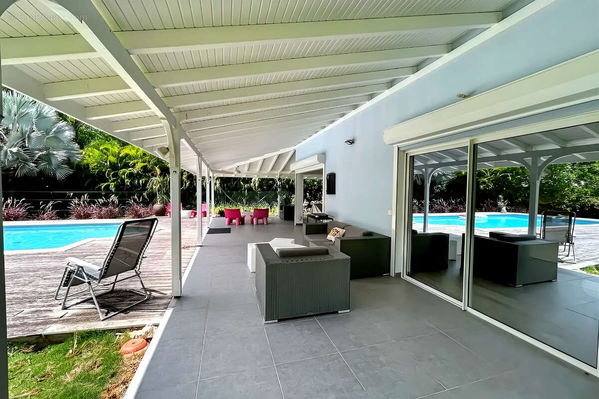 Maison à SAINT-FRANCOIS