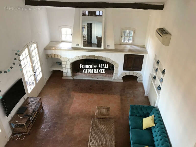 Maison à LES ISSAMBRES