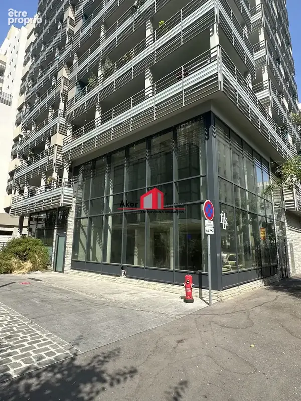 Commerce 204 m² à vendre à Marseille-3e (13003) - photo 4