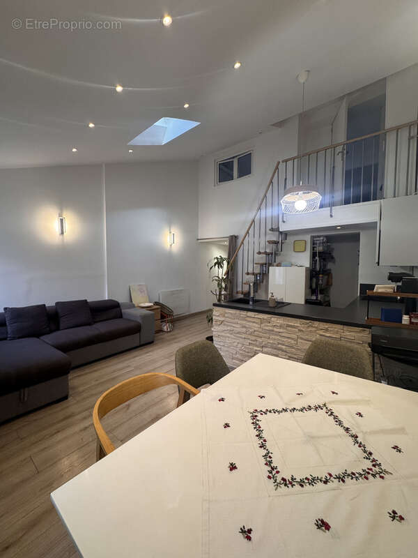 Appartement à LA TURBIE