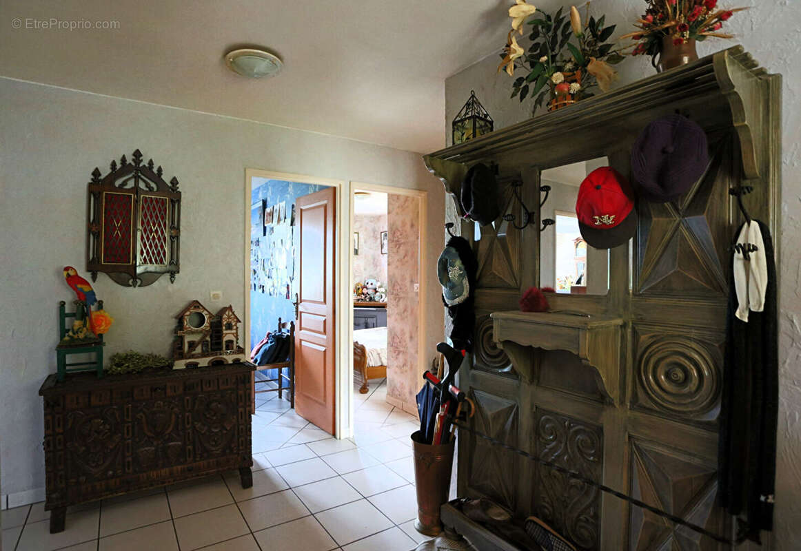 Maison à PESSAT-VILLENEUVE