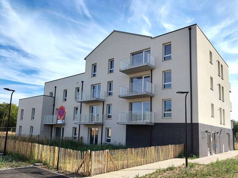 Appartement T2 de 40,54 m² avec balcon et stationnement à Val-de-Reuil - photo 5