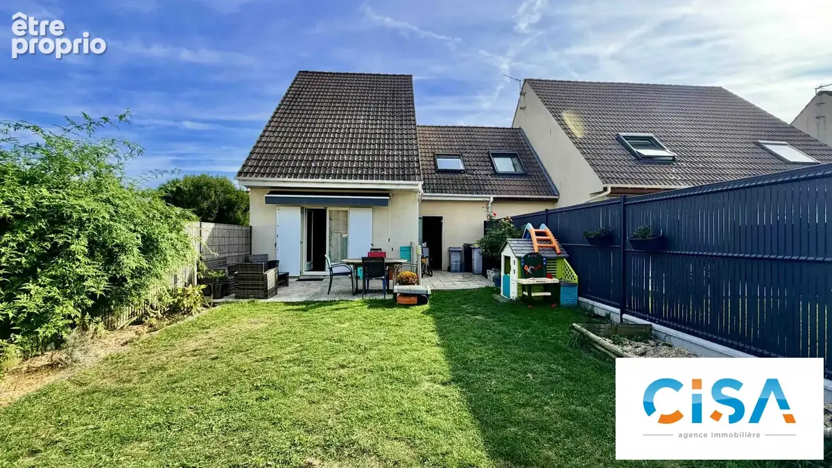 Photo Maison à Saint-Martin-Longueau au prix de 195 000€