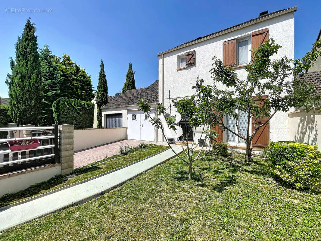 Maison à NANGIS
