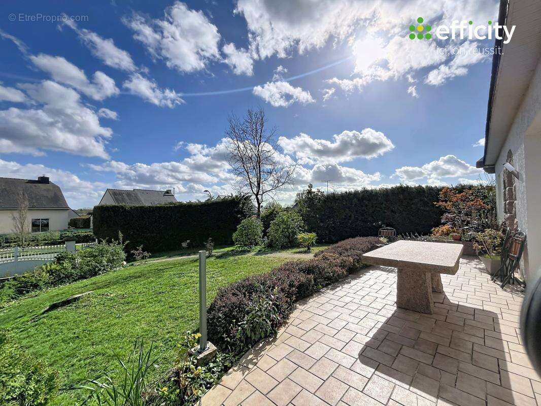 Maison à CHATEAUGIRON