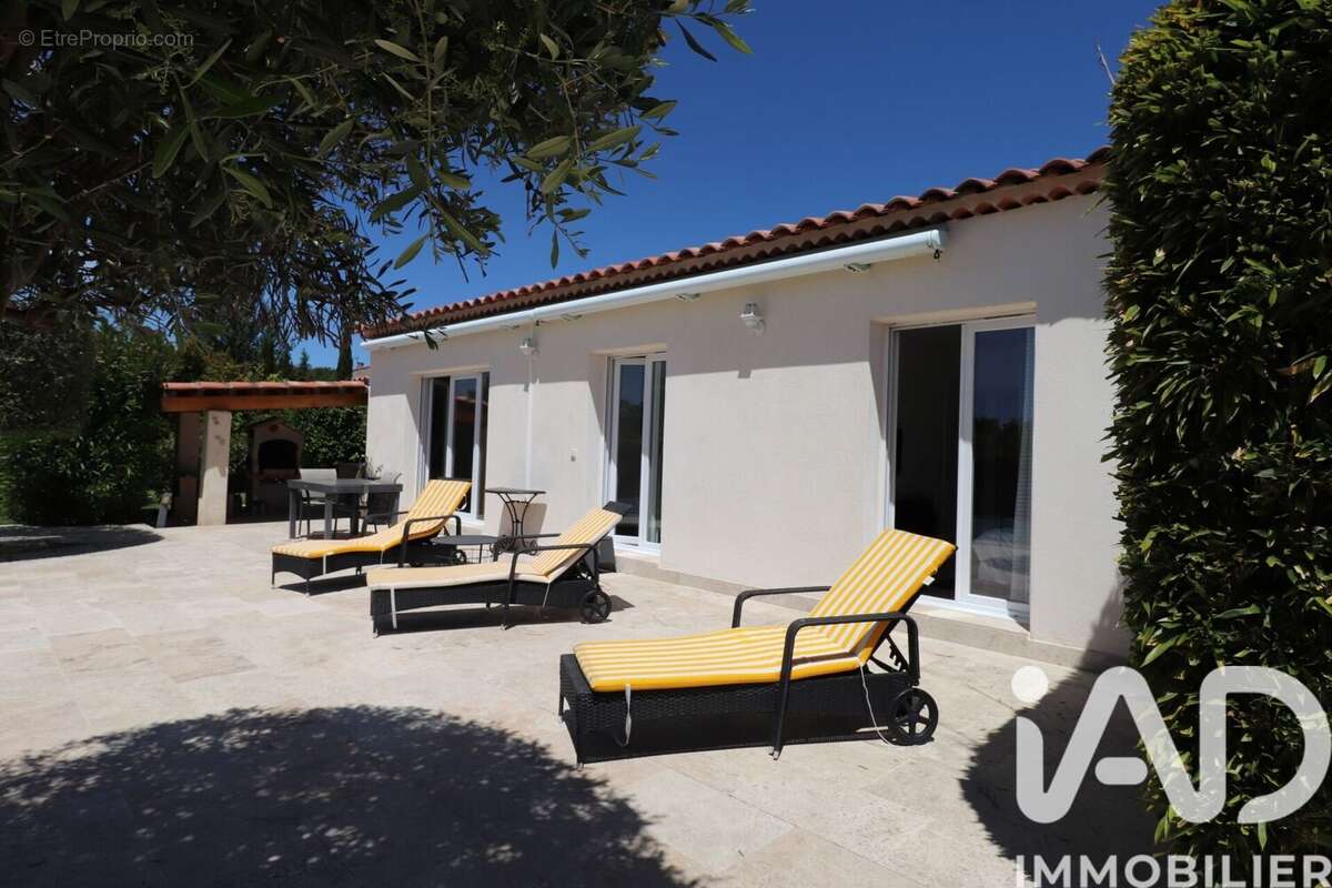 Photo 4 - Maison à REGUSSE