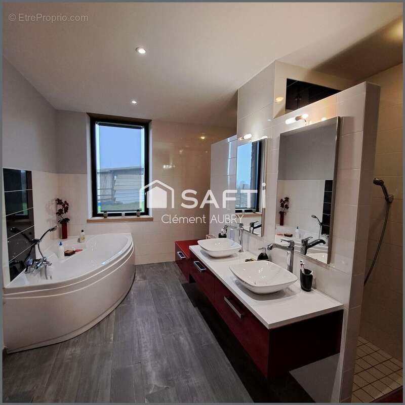 Photo 7 - Maison à SAINT-OUEN-DES-TOITS