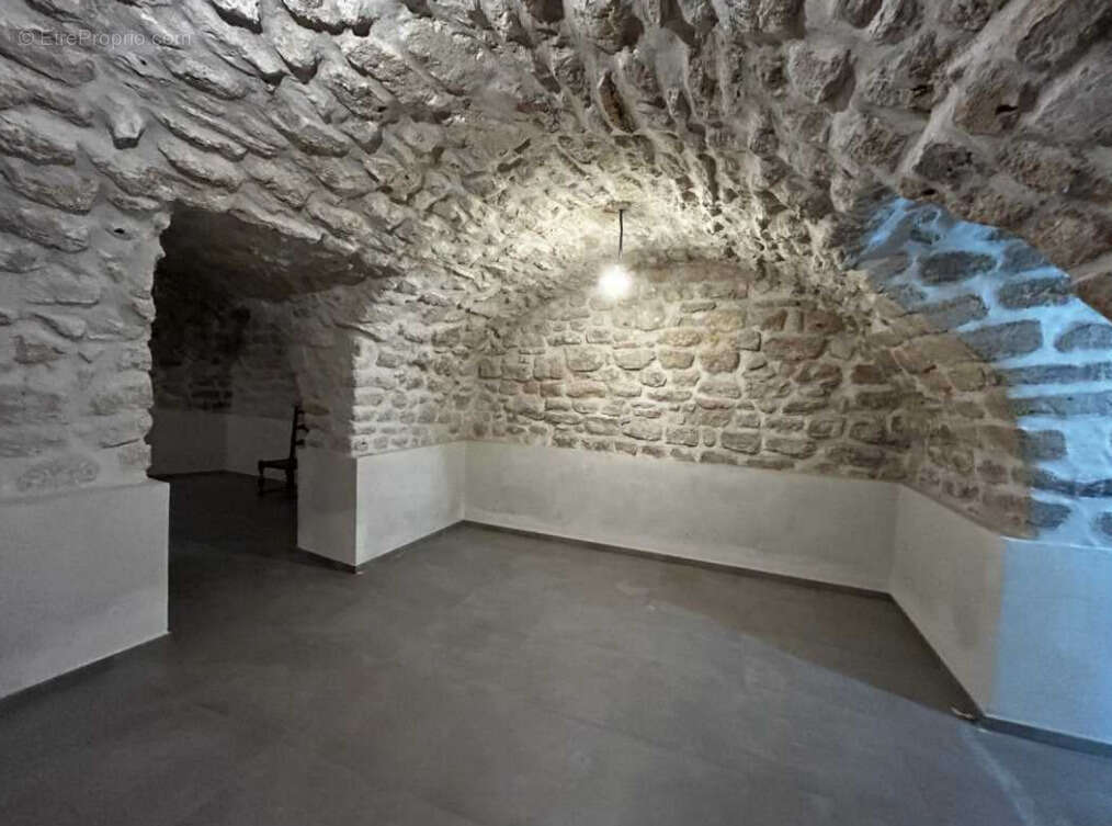 Commerce à PARIS-12E