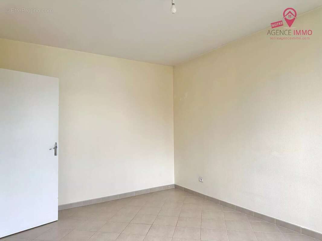 Appartement à LYON-8E