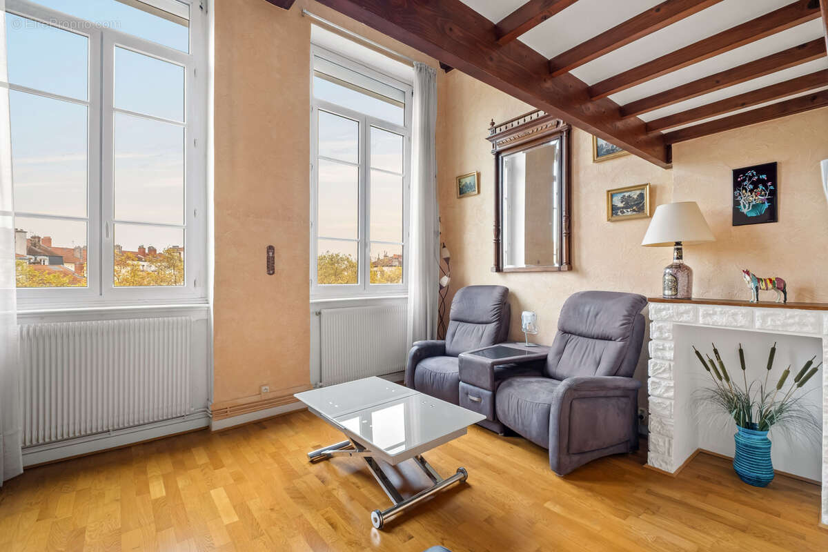 Appartement à LYON-4E