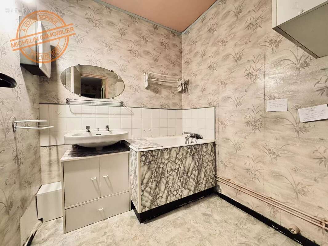 Appartement à LYON-9E