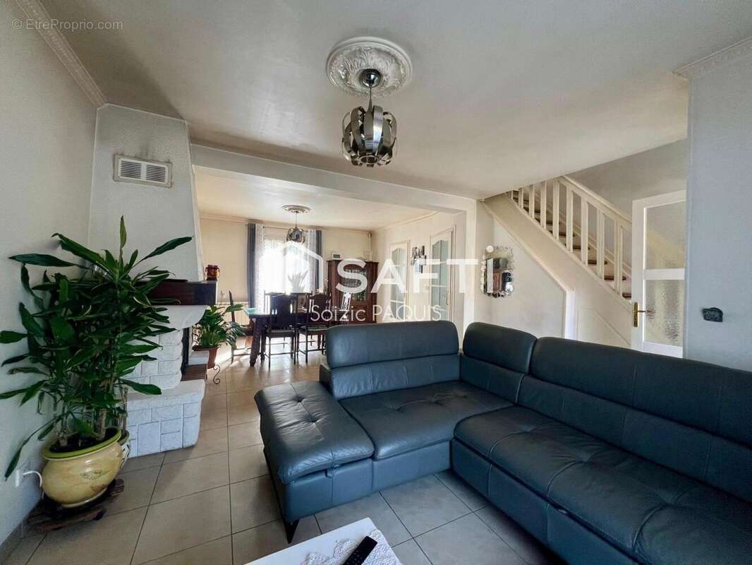 Photo 3 - Maison à CHATEAU-THIERRY