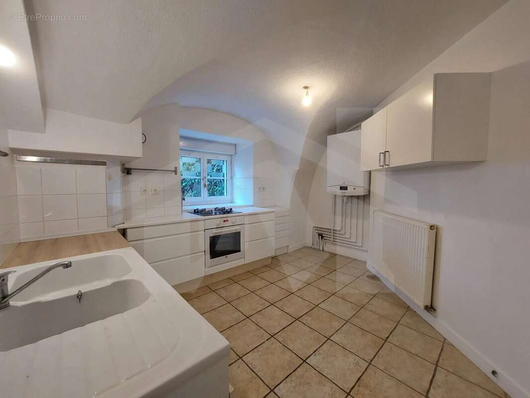 Appartement à POISAT