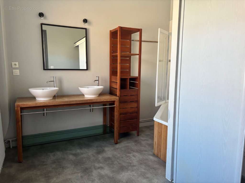 Maison à LA MADELEINE