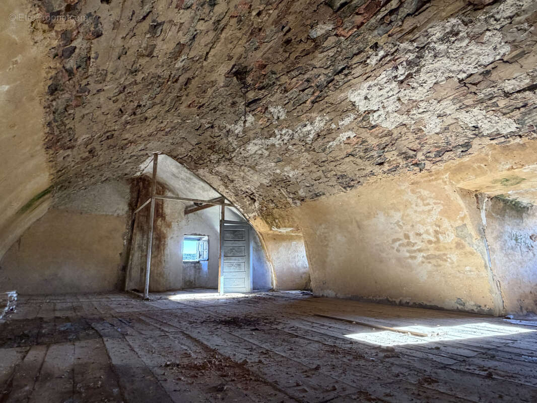 Maison à LE MASSEGROS