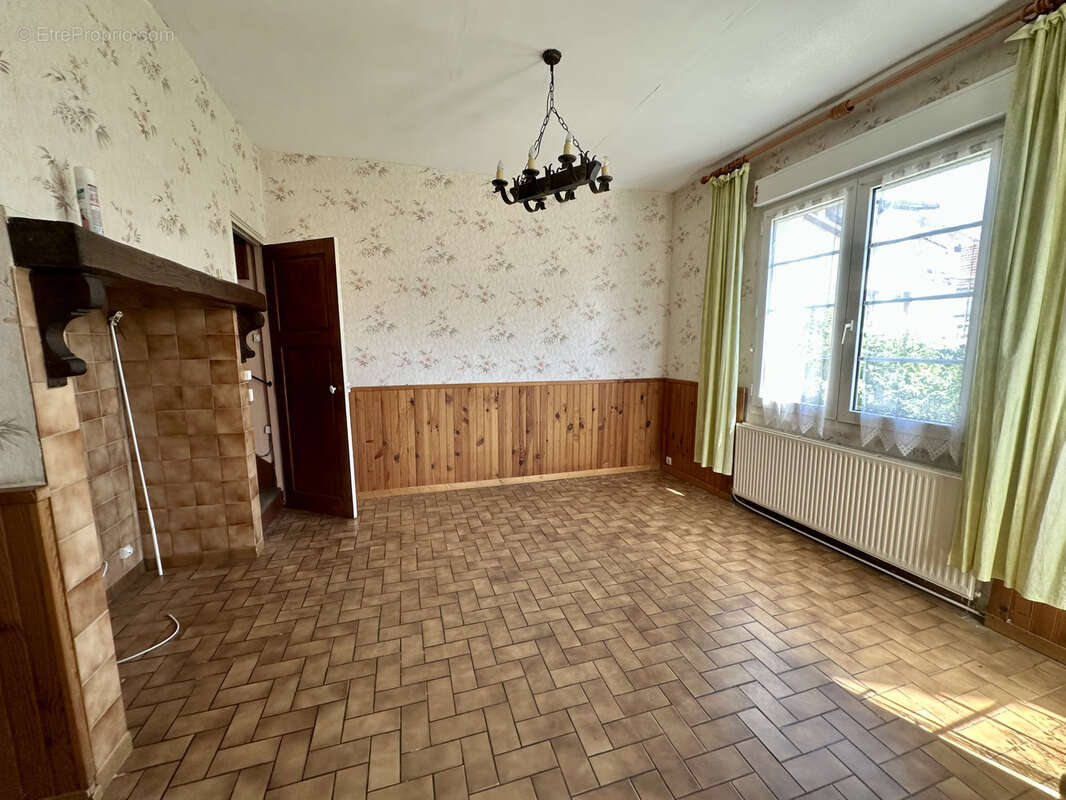 Maison à ARQUES-LA-BATAILLE