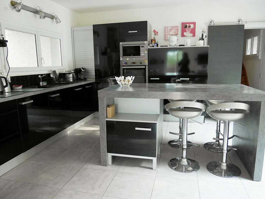 Maison à vendre Cestas 6 pièce(s) 130m2 ref 2189 - photo 4
