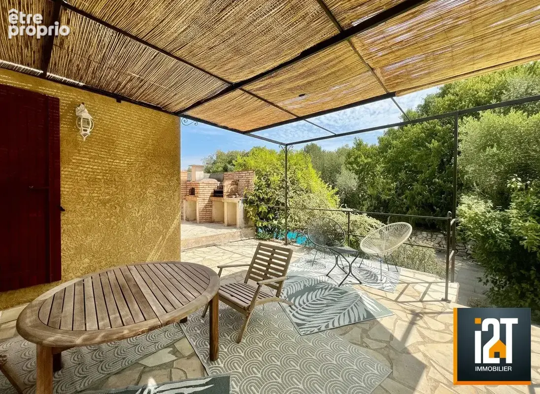Maison 122 m² à Sainte-Anastasie  - photo 3