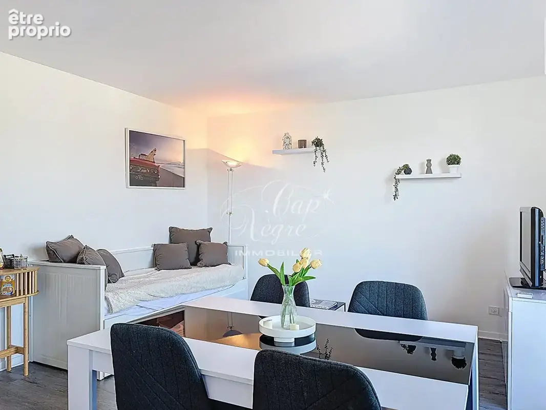 Studio cabine vue mer rénové à vendre à cavalaire sur mer - golfe de saint tropez - photo 8