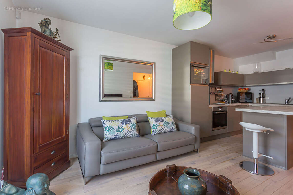 Appartement à CORBEIL-ESSONNES