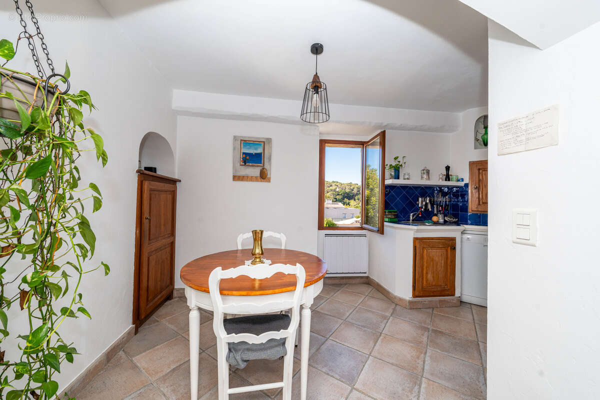 Maison à LA COLLE-SUR-LOUP