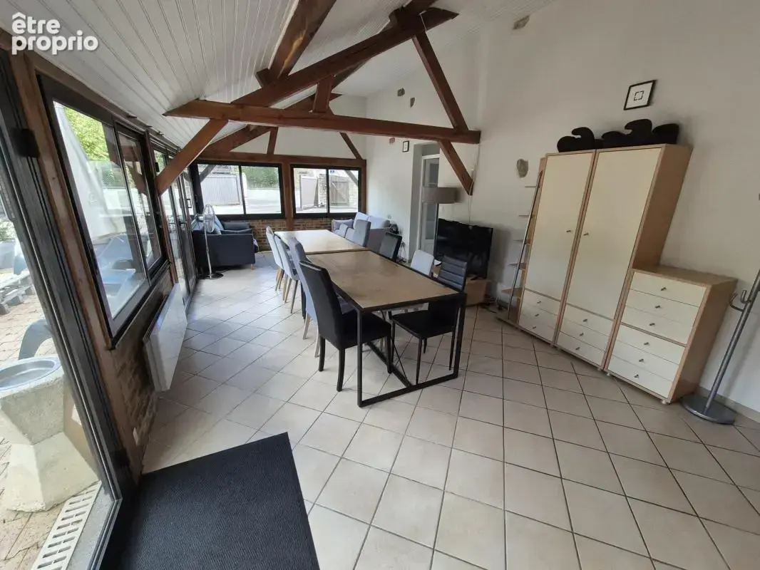 Maison 9 pièces 240 m² à vendre à Montgivray (36400) - photo 7