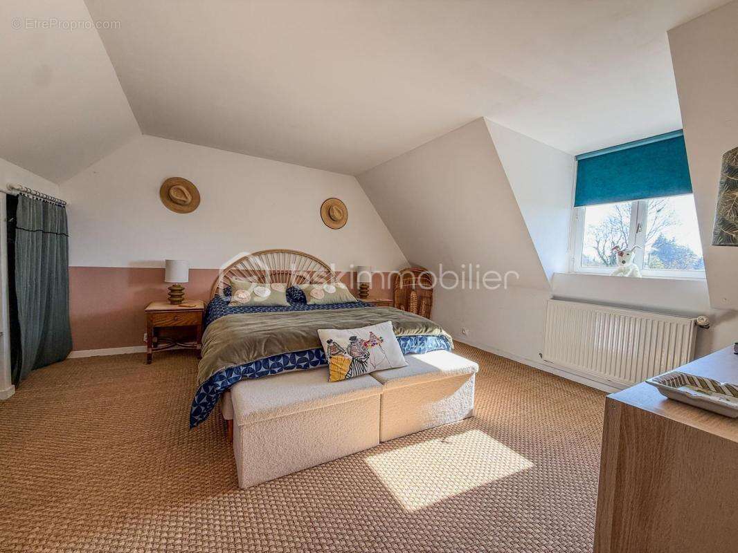 Maison à PONT-L'EVEQUE