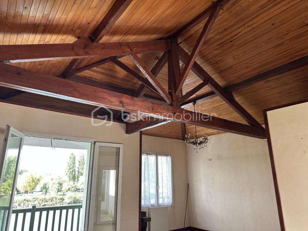 Appartement à PEYREHORADE