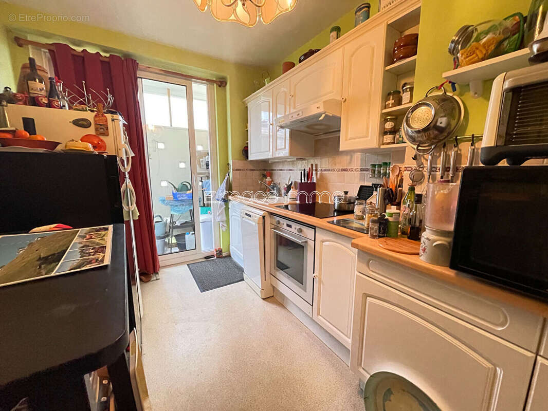 Appartement à MONT-SAINT-AIGNAN