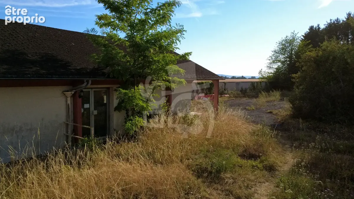 Terrain de 17 960 m2 avec 145 m2 de bâti - photo 9