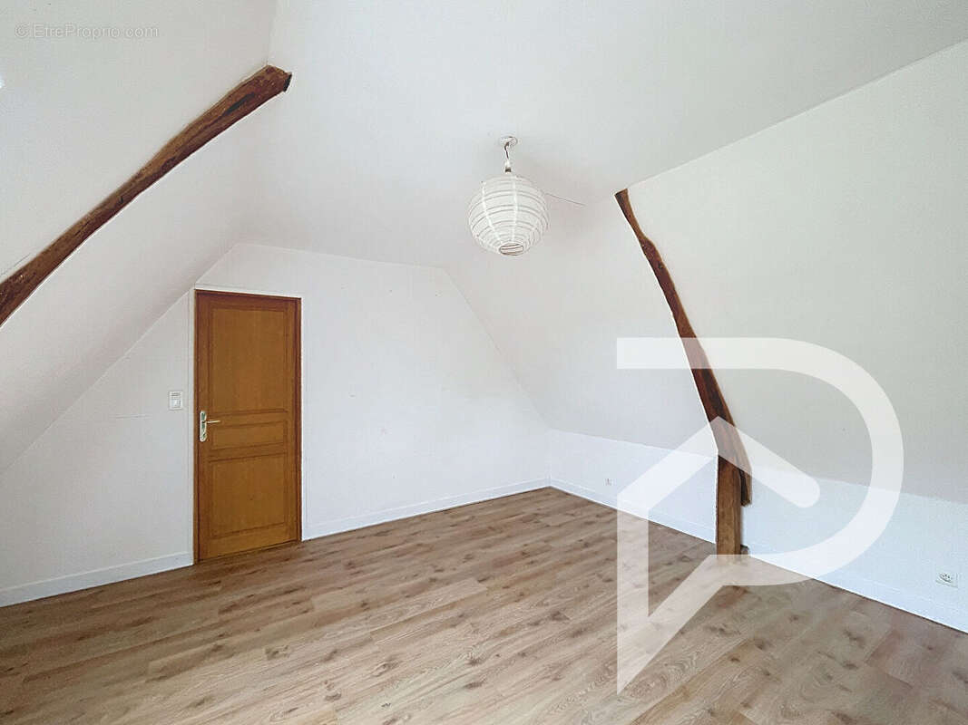 Maison à LONDINIERES