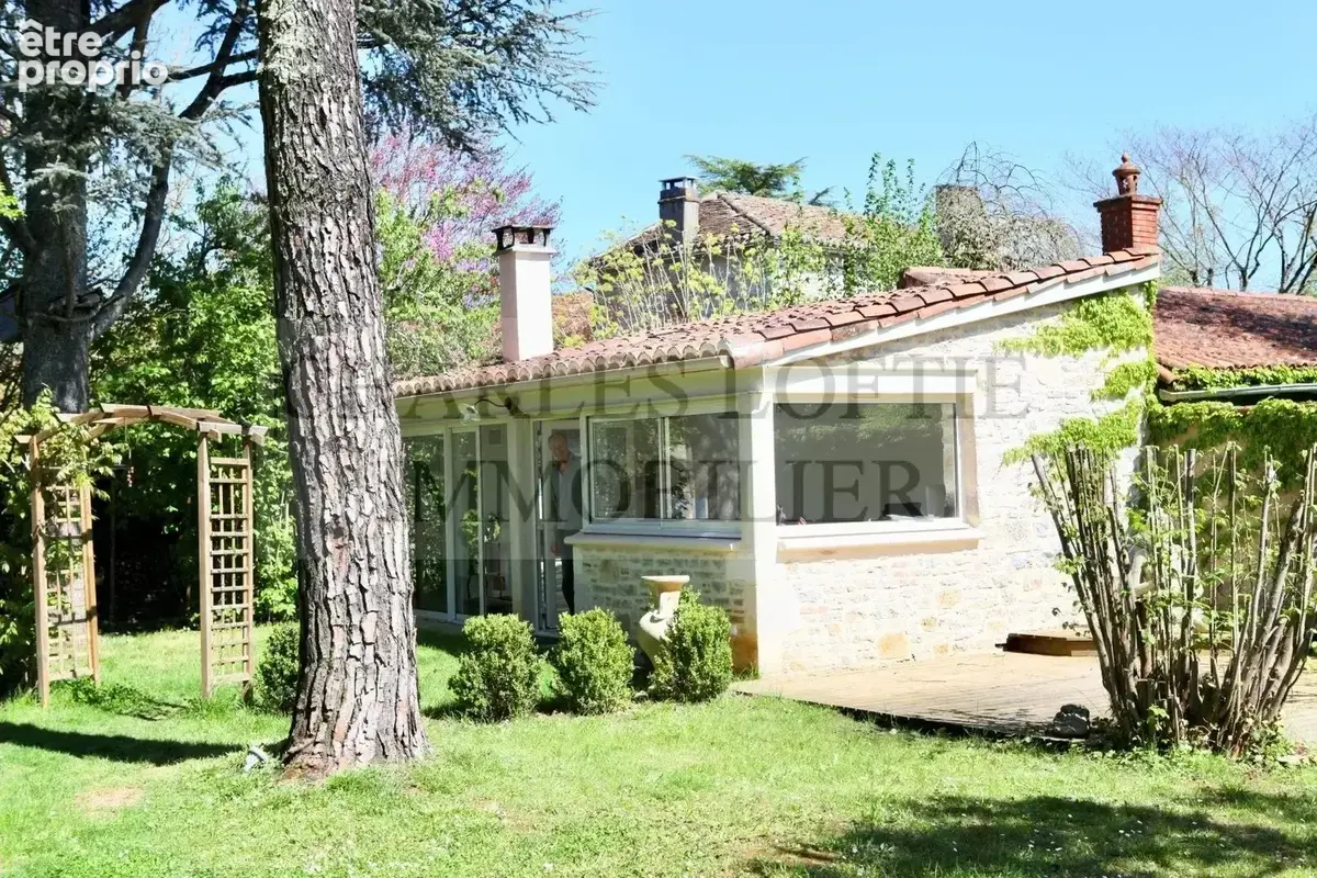 Magnifique propriété de caractère comprenant 2 maisons, piscine et dépendances - photo 42