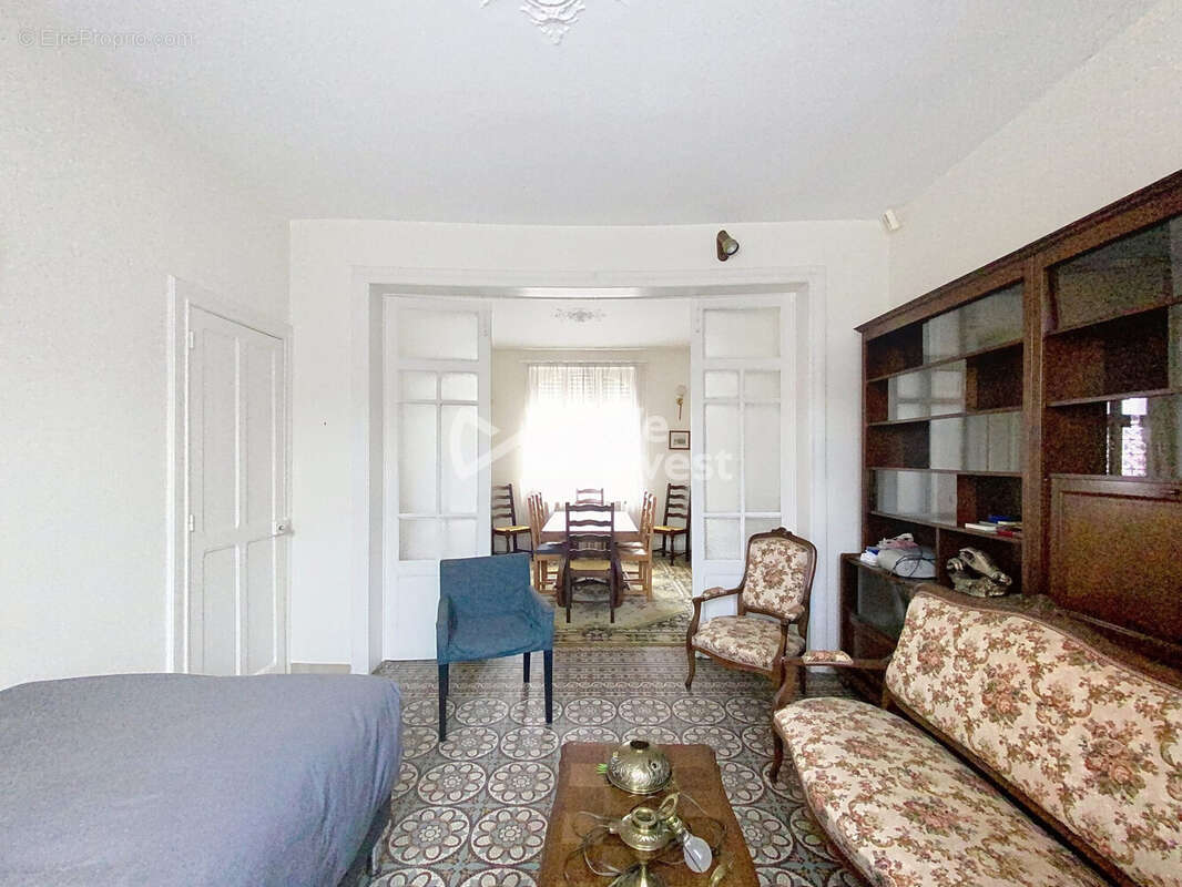 Maison à AULNOYE-AYMERIES